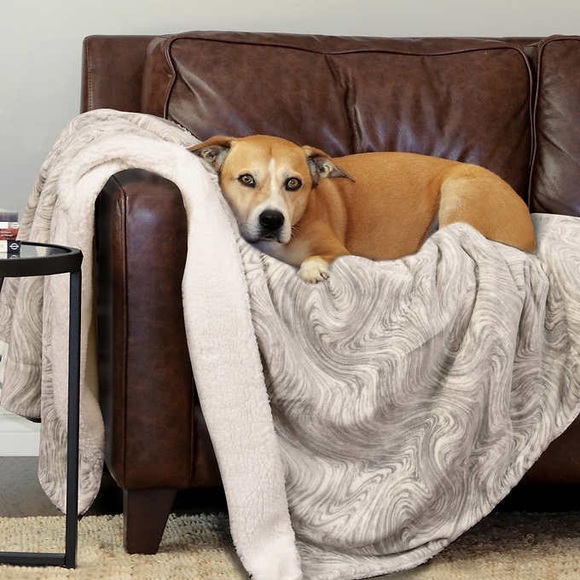 Life Comfort Bedding Life Comfort Ultimate Sherpa Throw Poshmark